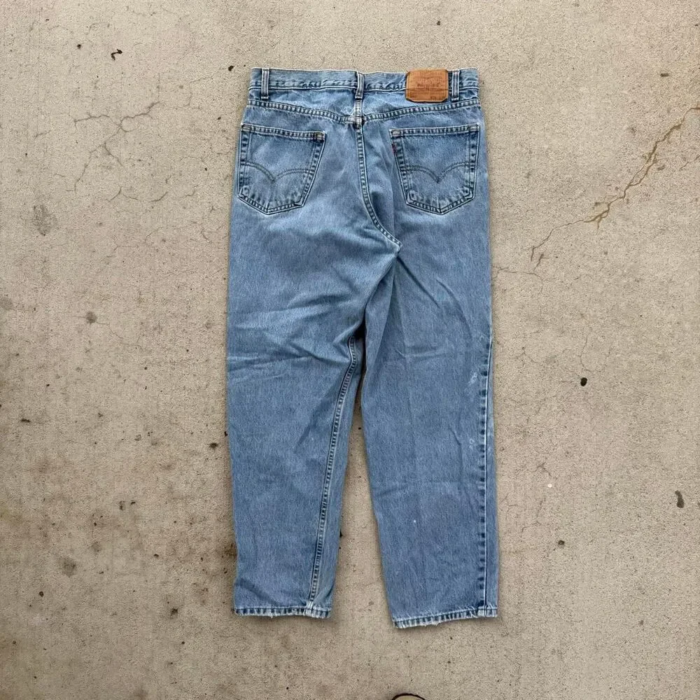 Vintage 90s Levi's 550 blue jeans Men’s Size 36x30